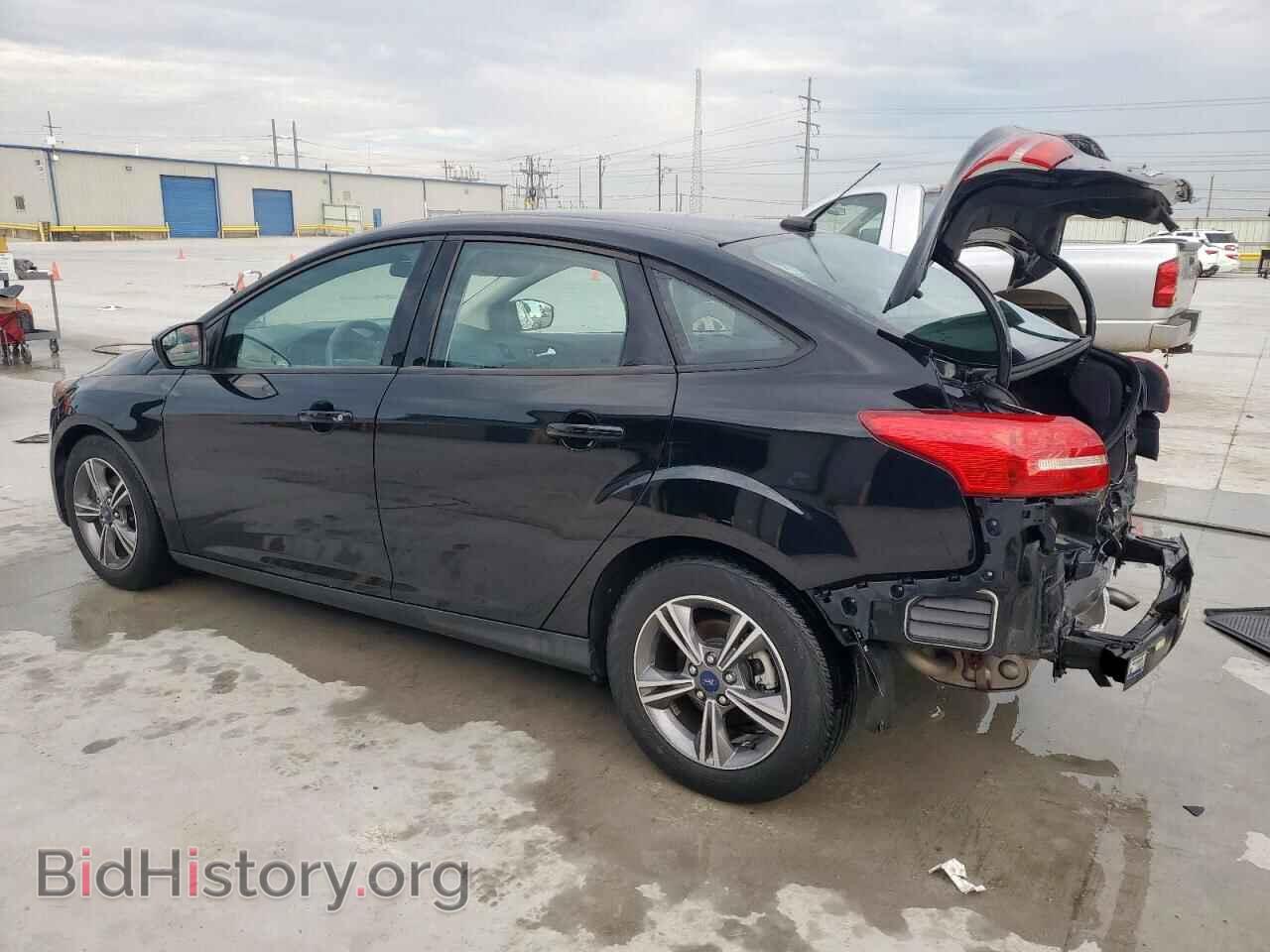 2018 FORD FOCUS - VIN: 1FADP3FE2JL292645 - Фото 2