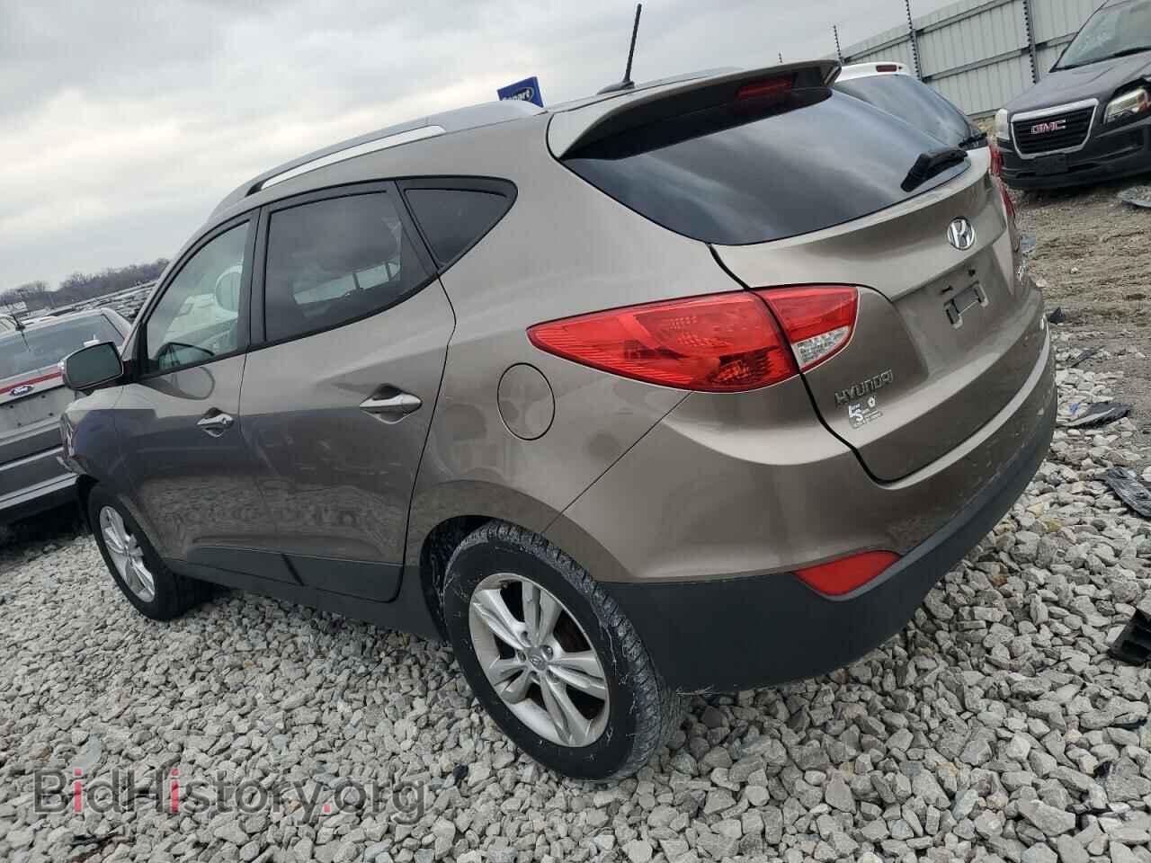2013 HYUNDAI TUCSON - VIN: KM8JUCAC7DU643992 - Фото 2
