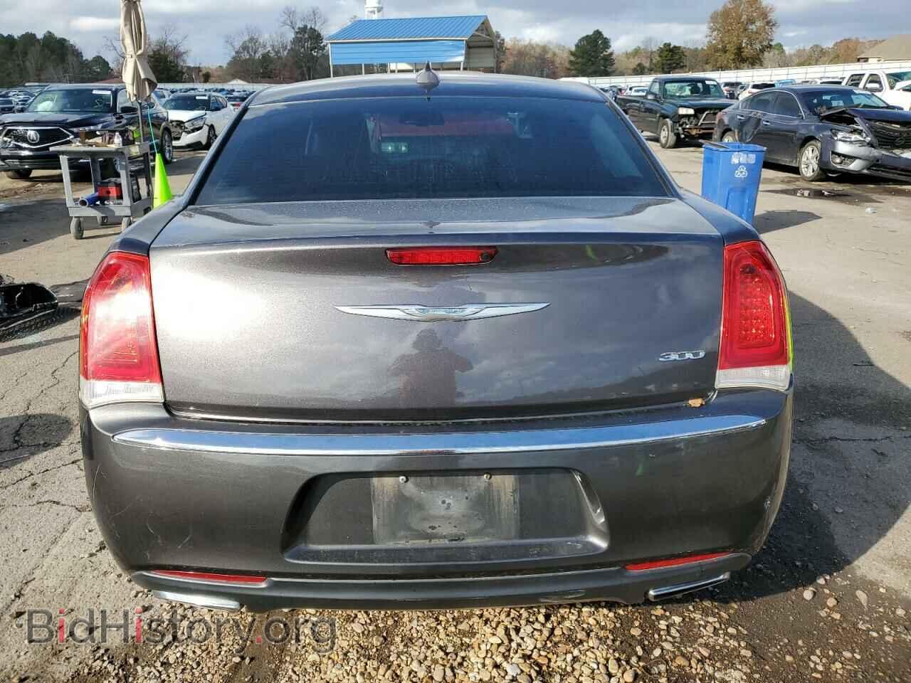 2015 CHRYSLER 300 - VIN: 2C3CCAAGXFH833092 - Фото 6