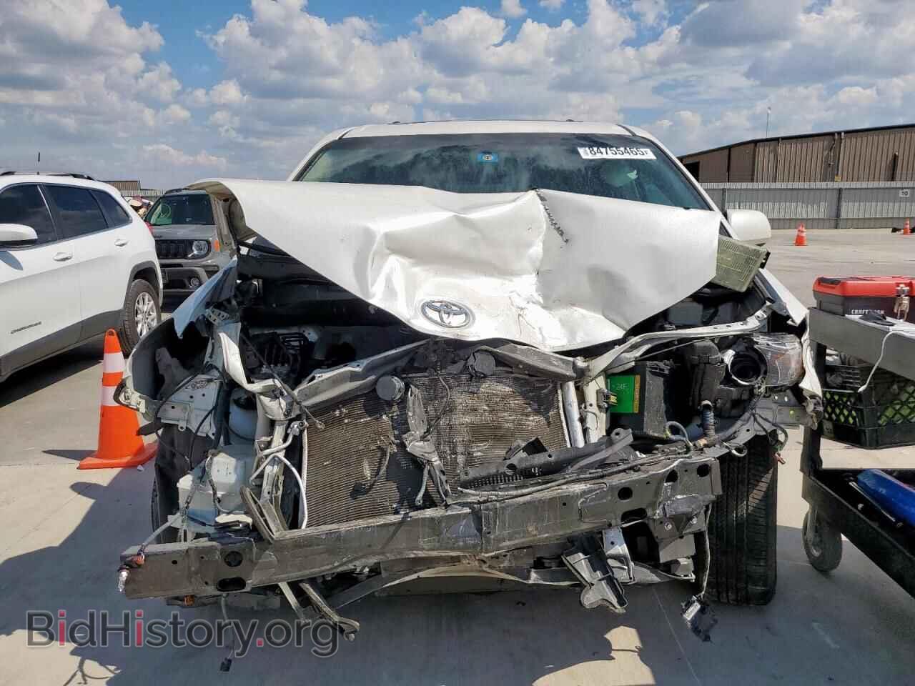2017 TOYOTA All Models - VIN: 5TDDZ3DC8HS166532 - Фото 5