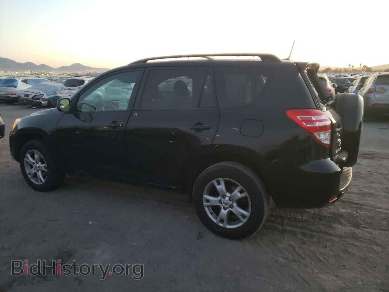 2011 TOYOTA RAV4 - VIN: 2T3ZF4DVXBW100320 - Фото 2