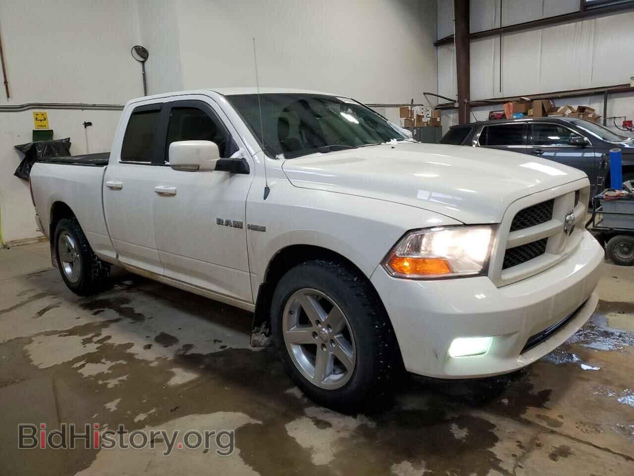 2009 DODGE All Models - VIN: 1D3HB18T29S808764 - Photo 4