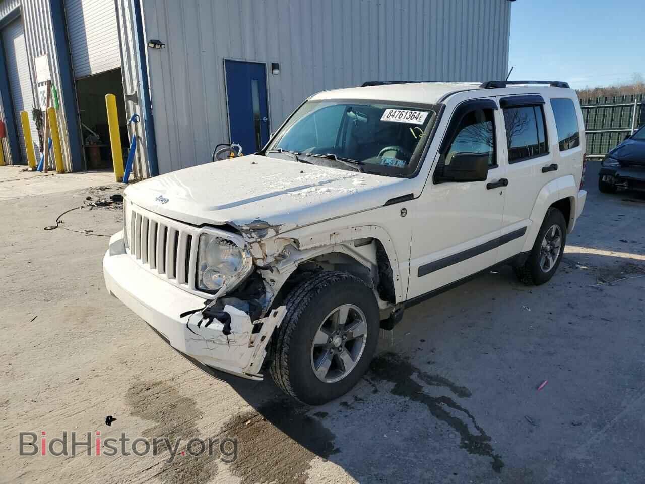 Photo 1J8GN28K48W160465 - JEEP LIBERTY 2008