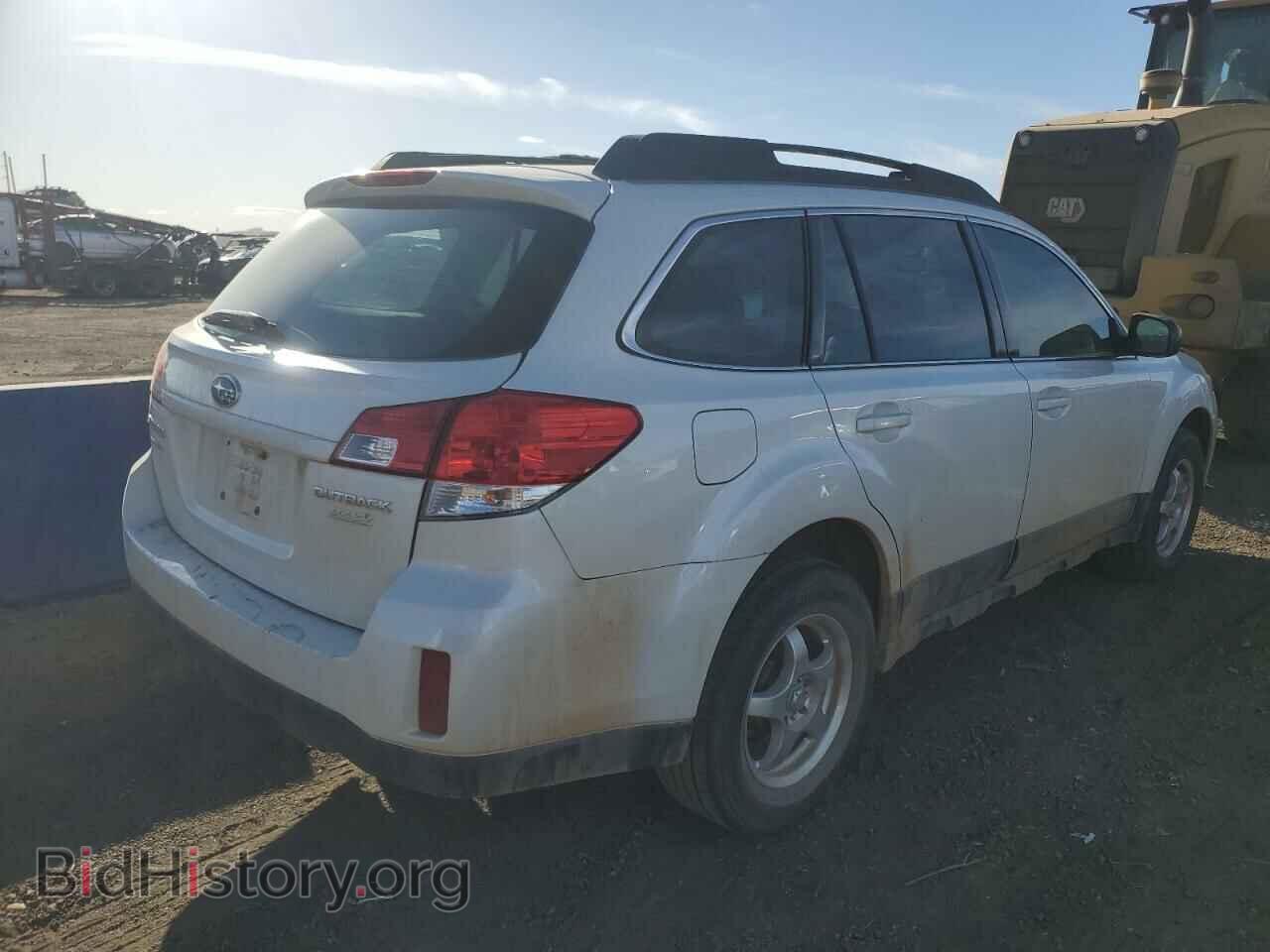 2011 SUBARU OUTBACK - VIN: 4S4BRBAC4B3380153 - Фото 3