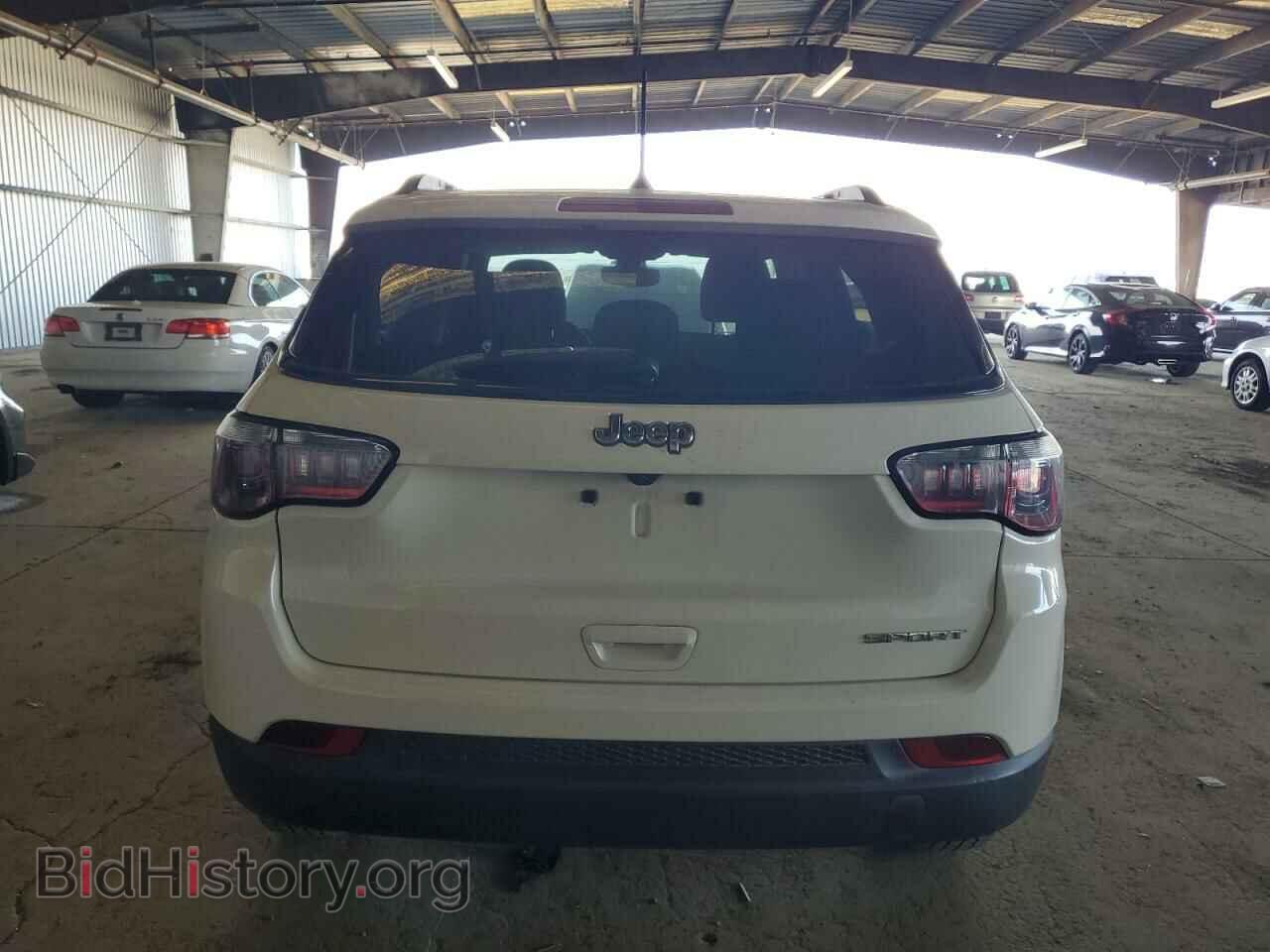 2018 JEEP COMPASS - VIN: 3C4NJCAB6JT102282 - Фото 6