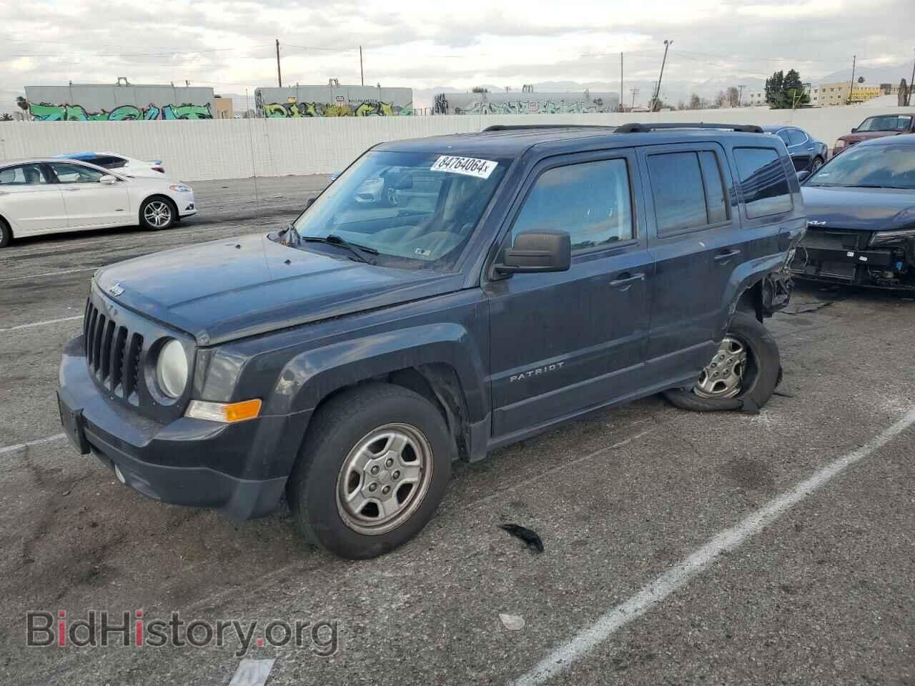 Photo 1C4NJPBB4ED801069 - JEEP PATRIOT 2014