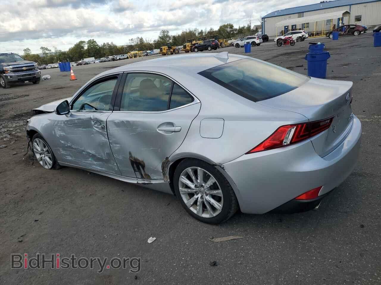 2014 LEXUS IS - VIN: JTHCF1D25E5010447 - Фото 2