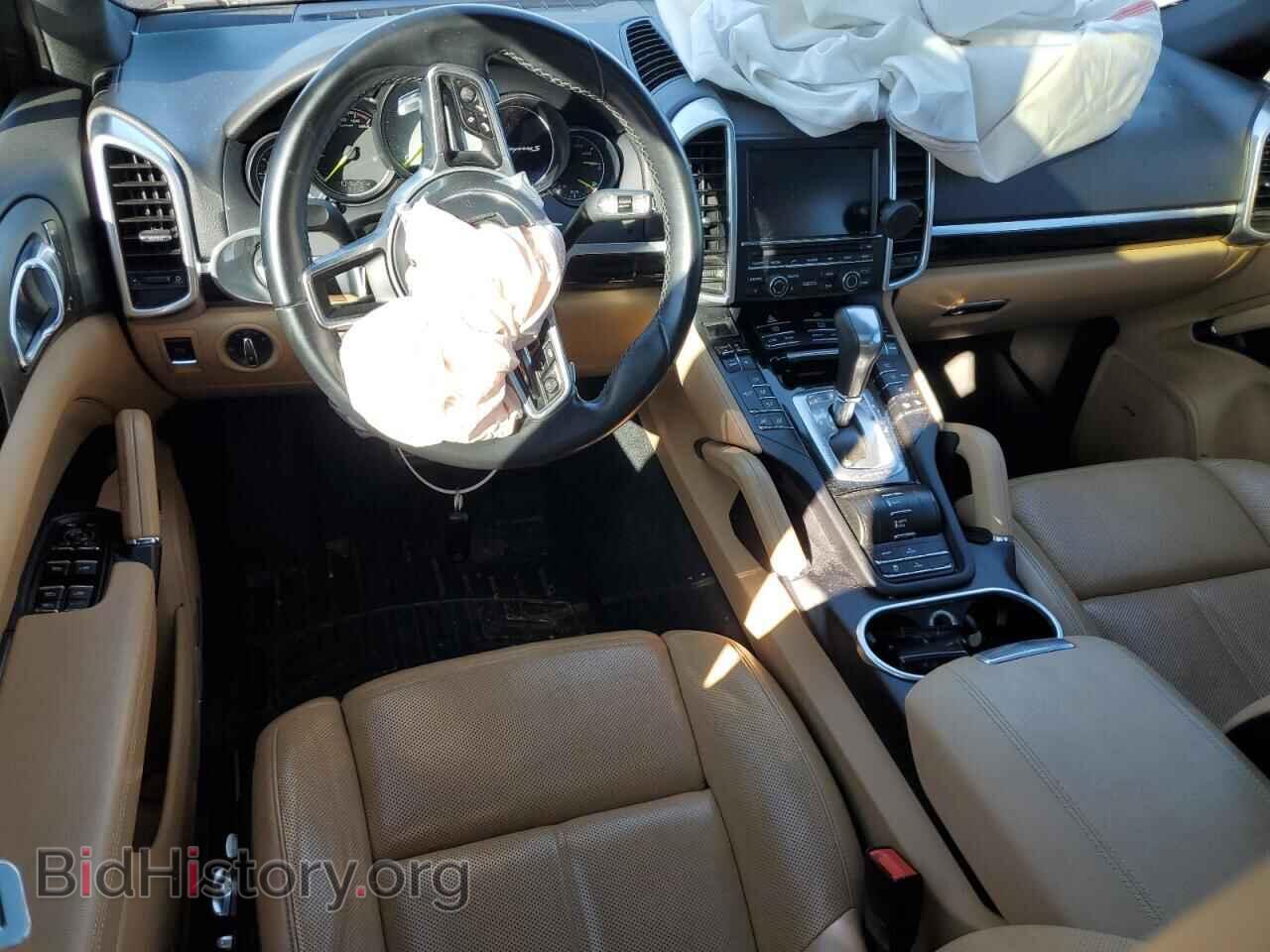 2016 PORSCHE CAYENNE - VIN: WP1AE2A21GLA17463 - Фото 8