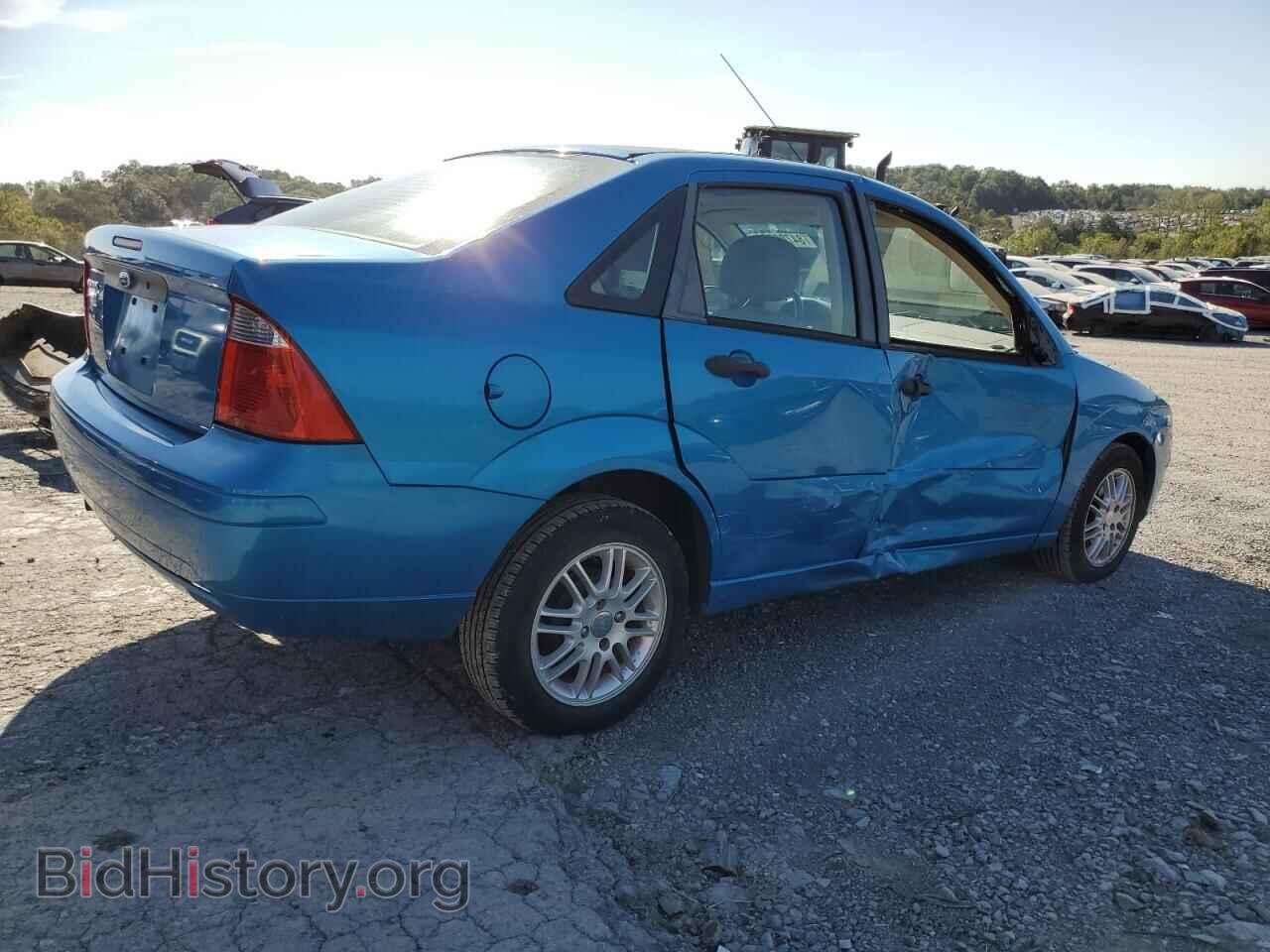 2007 FORD FOCUS - VIN: 1FAFP34N07W246637 - Фото 3