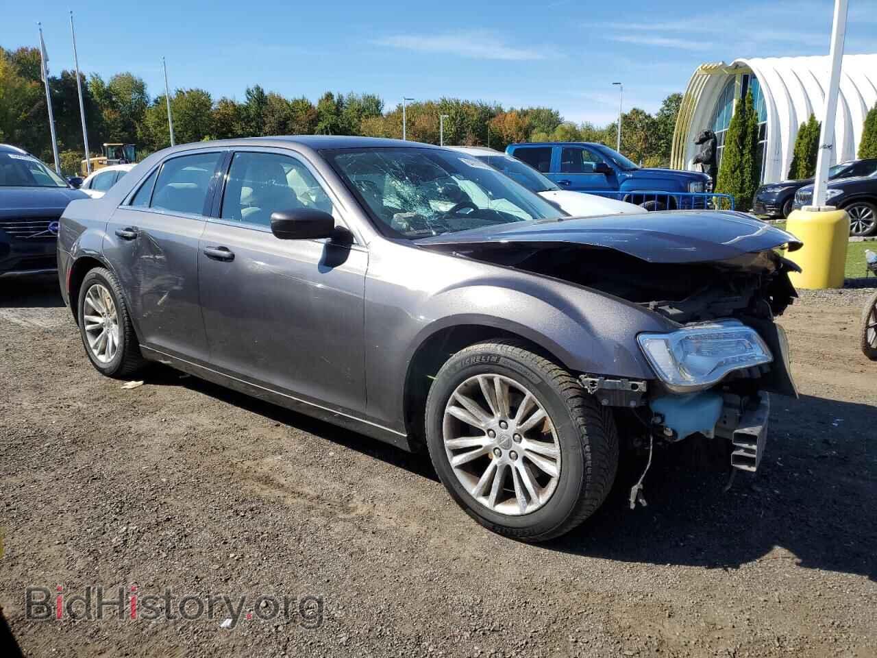 2017 CHRYSLER 300 - VIN: 2C3CCAAG4HH661855 - Фото 4