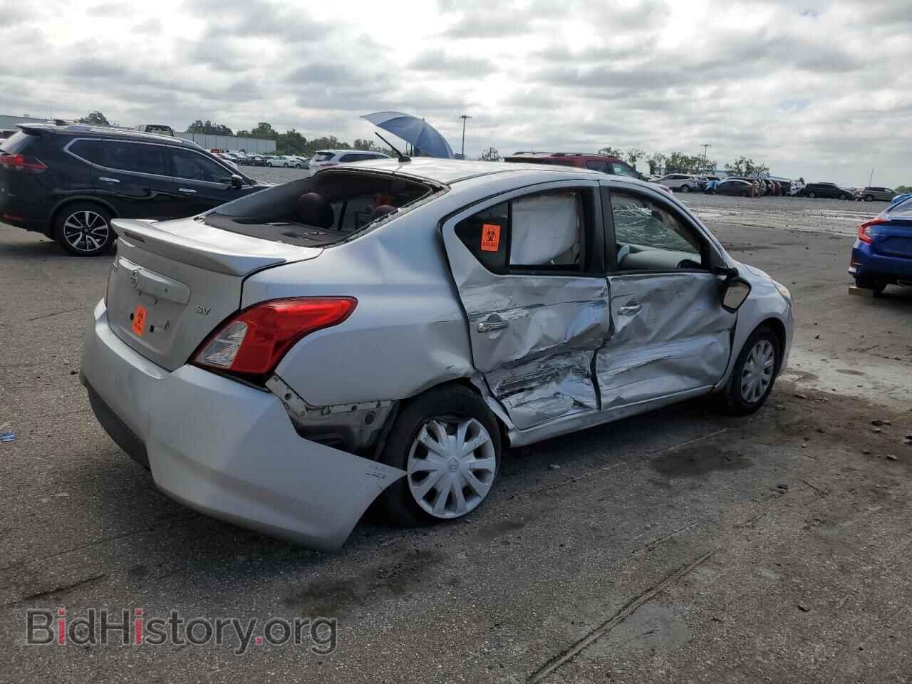 2018 NISSAN VERSA - VIN: 3N1CN7AP1JL823661 - Фото 3