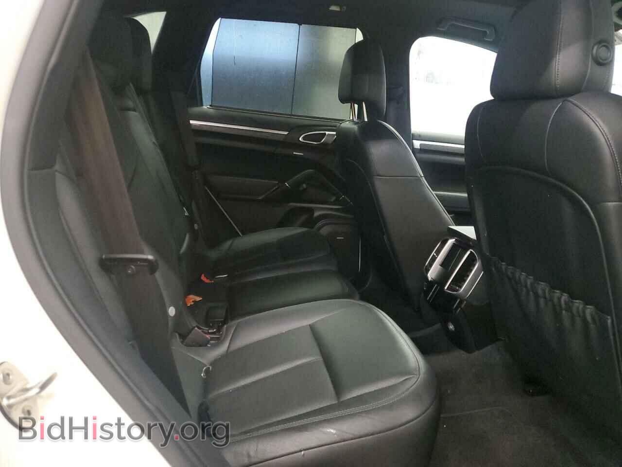 2011 PORSCHE CAYENNE - VIN: WP1AB2A22BLA54801 - Фото 11