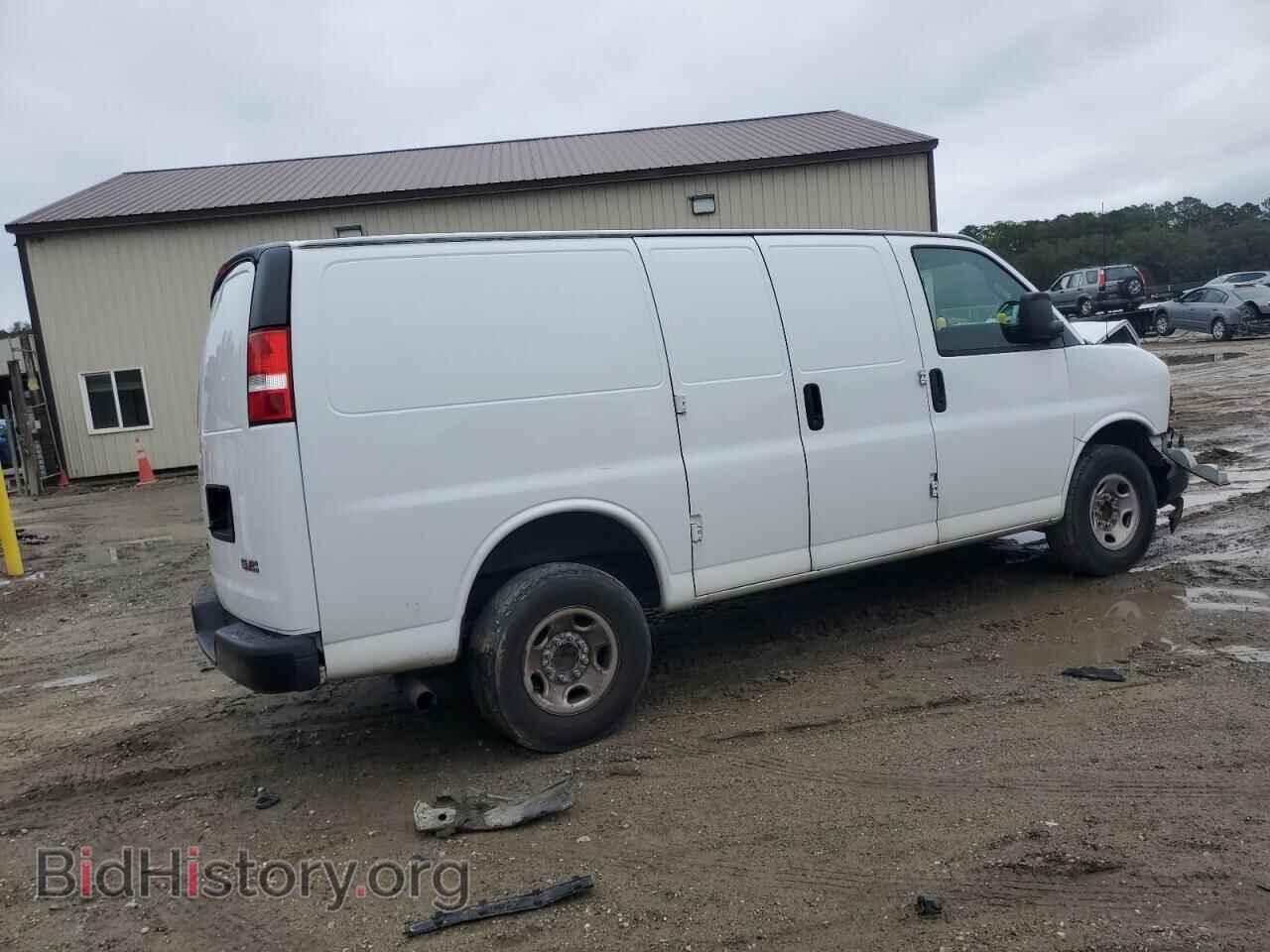 2017 GMC SAVANA - VIN: 1GTW7AFF1H1337533 - Фото 3