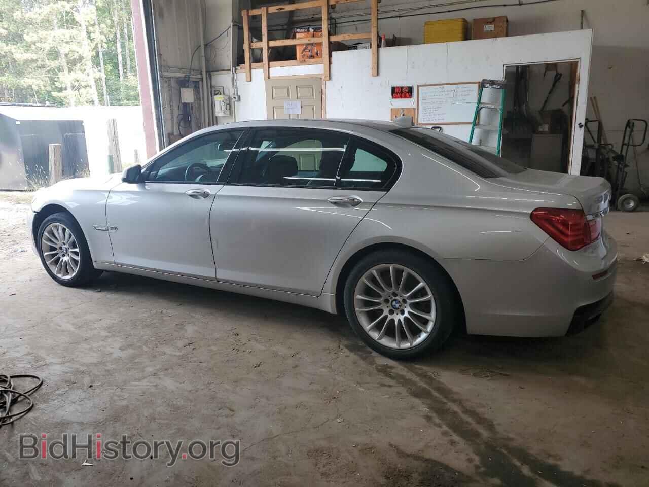 2012 BMW 7 SERIES - VIN: WBAKC8C58CC435001 - Фото 2