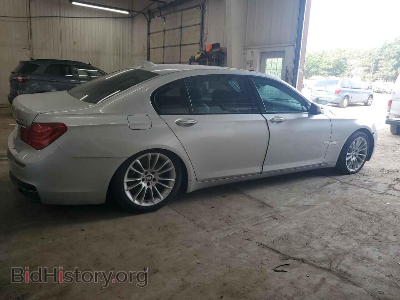 2012 BMW 7 SERIES - VIN: WBAKC8C58CC435001 - Фото 3