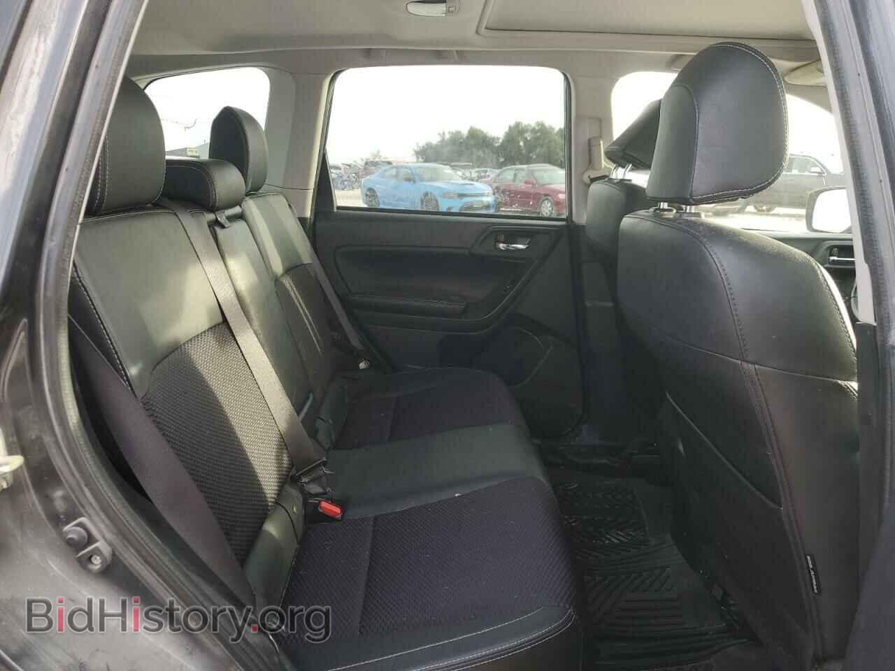 2018 SUBARU FORESTER - VIN: JF2SJAEC0JH450864 - Фото 11