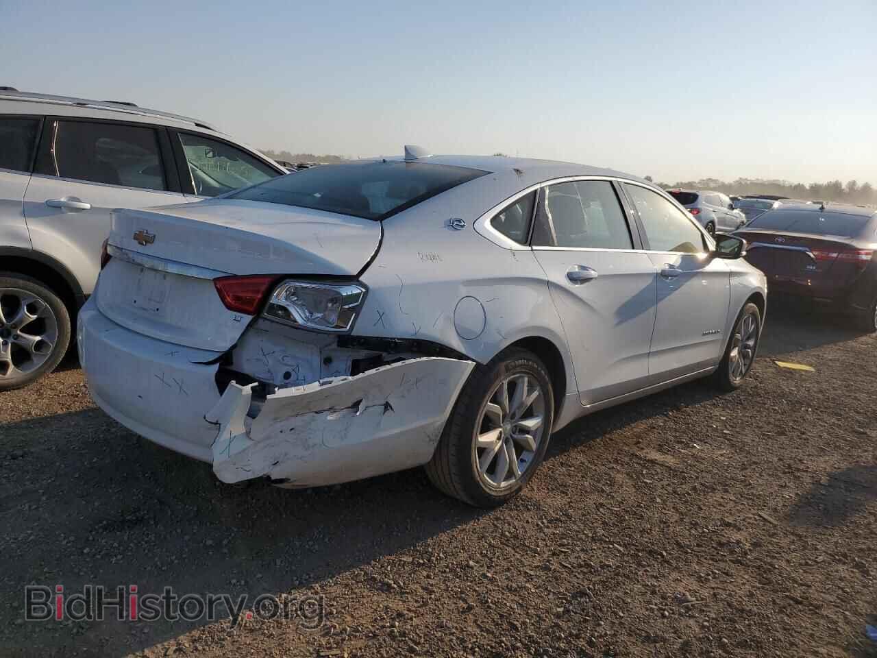 2017 CHEVROLET IMPALA - VIN: 1G1105S36HU194782 - Фото 3