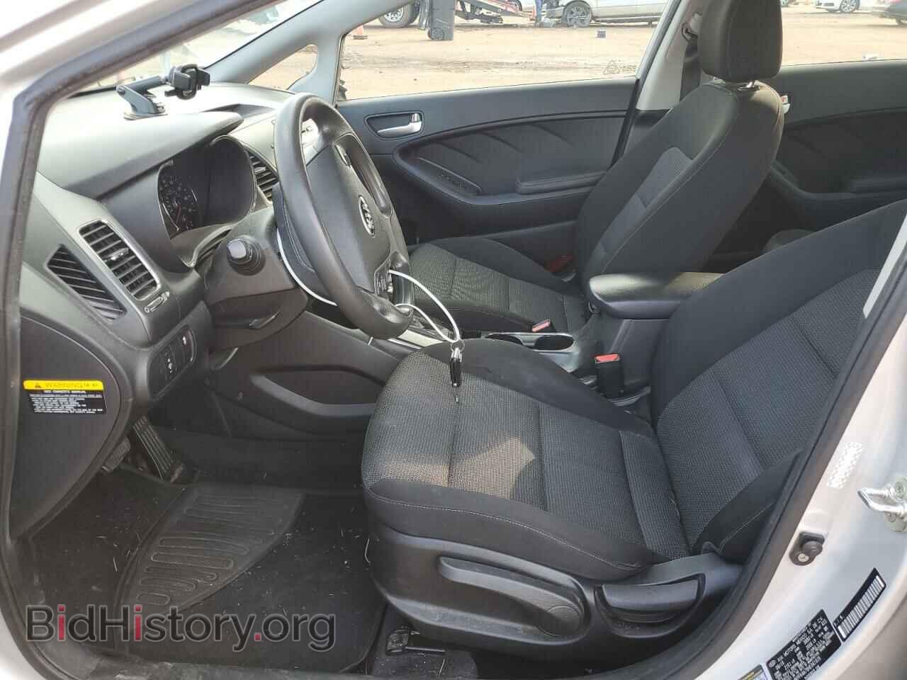 2017 KIA FORTE - VIN: 3KPFK4A79HE041916 - Фото 7