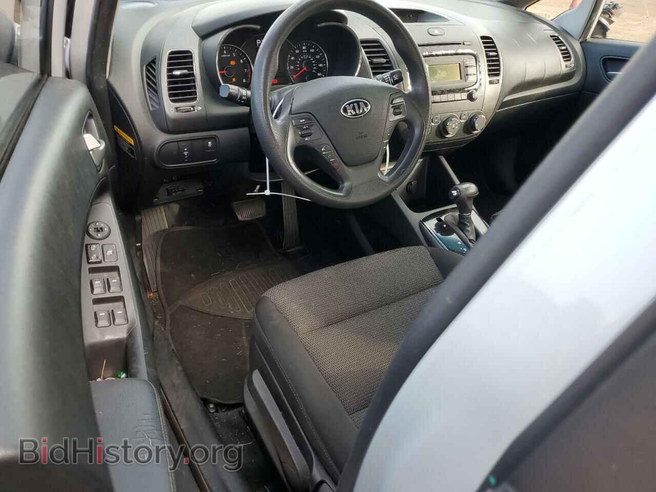 2017 KIA FORTE - VIN: 3KPFK4A79HE041916 - Фото 8