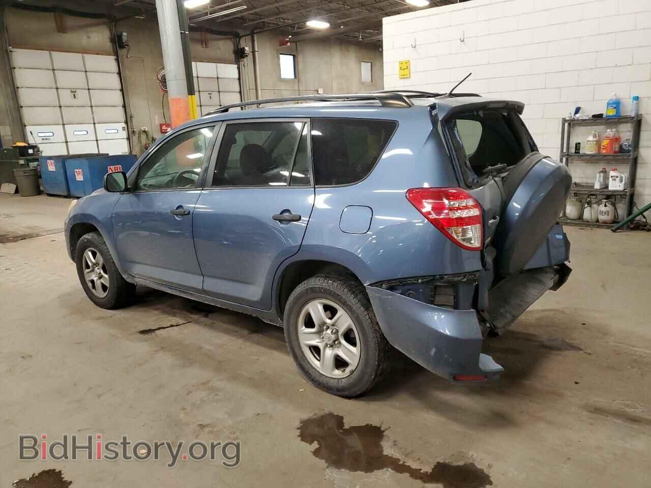 2010 TOYOTA RAV4 - VIN: JTMBF4DV3AD036618 - Фото 2