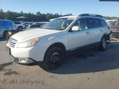2011 Subaru OUTBACK 2.5I Premium, white — VIN 4S4BRBCC3B3428254, Copart