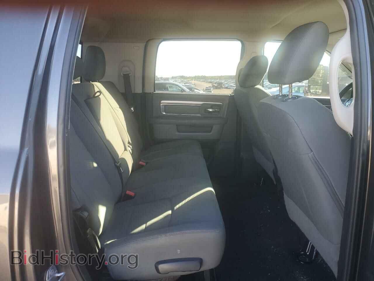2017 RAM All Models - VIN: 3C6UR5ML2HG616015 - Photo 10