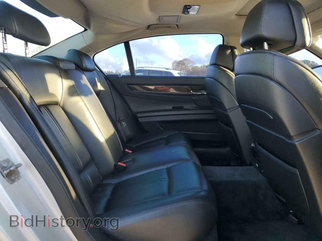 2011 BMW 7 SERIES - VIN: WBAKC8C52BC431895 - Фото 10