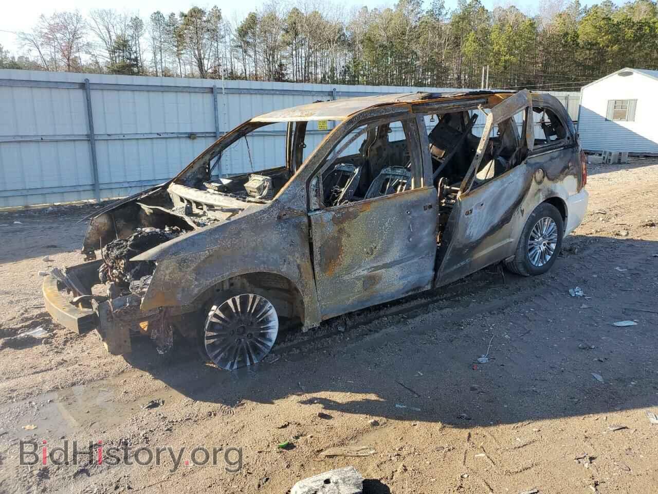 Photo 2A4RR6DG4BR716331 - CHRYSLER MINIVAN 2011