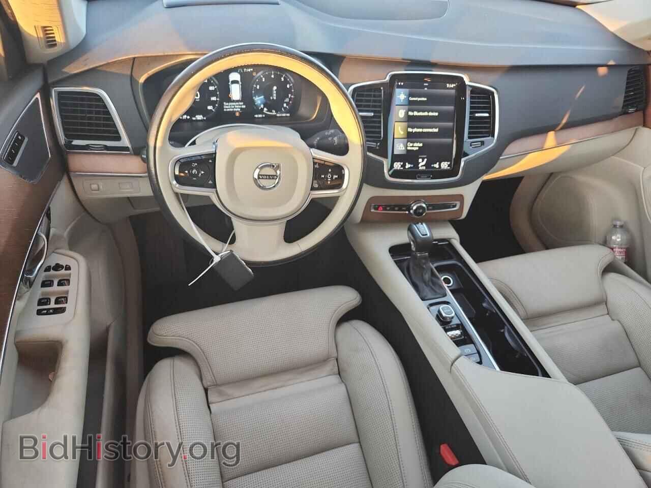 2017 VOLVO XC90 - VIN: YV4A22PL3H1174447 - Фото 8
