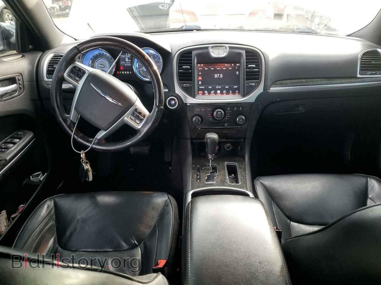 2011 CHRYSLER 300 - VIN: 2C3CA5CG1BH529136 - Фото 8