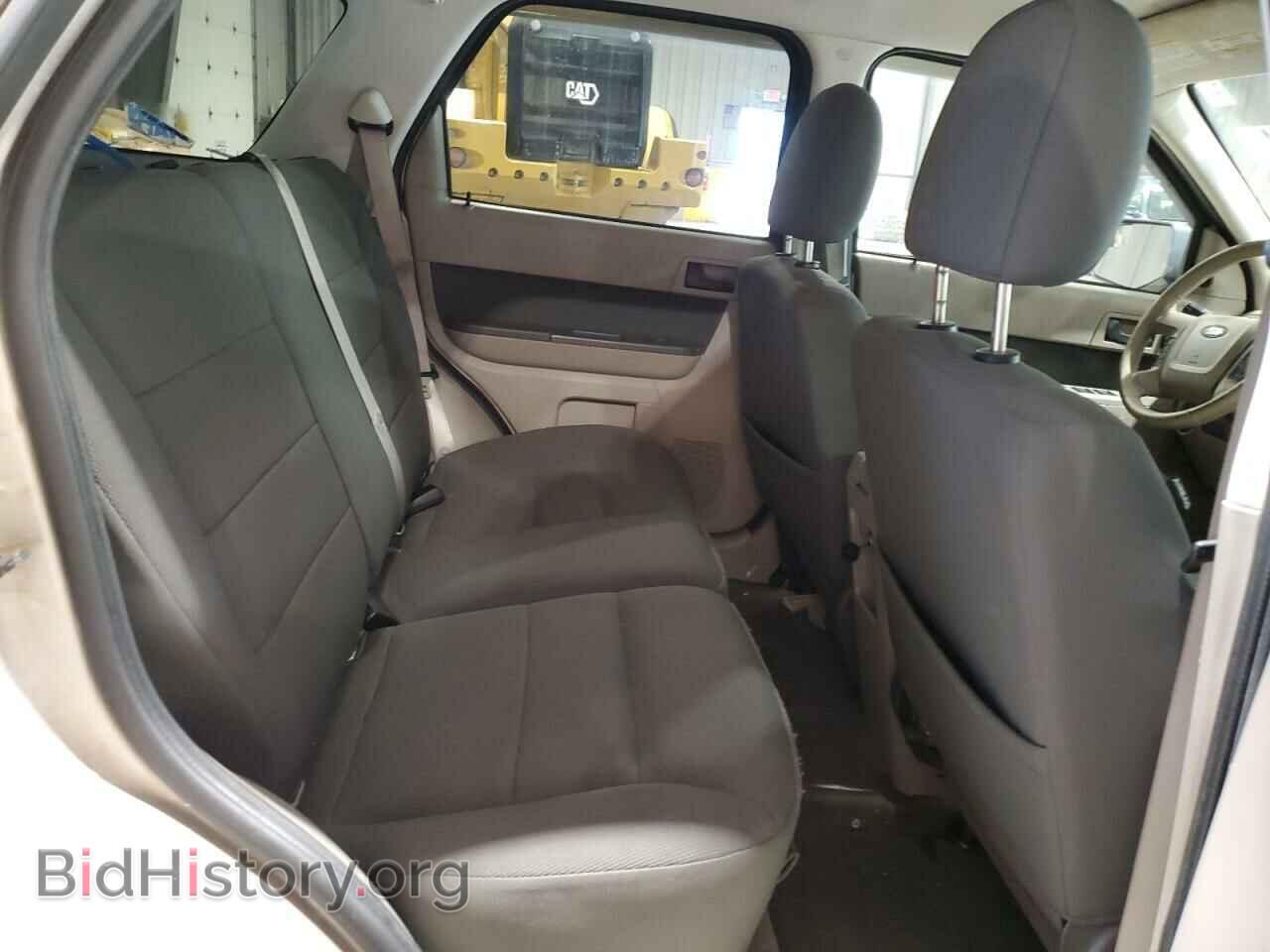 2014 FORD ESCAPE - VIN: 1FMCU9D76AKB21954 - Фото 11