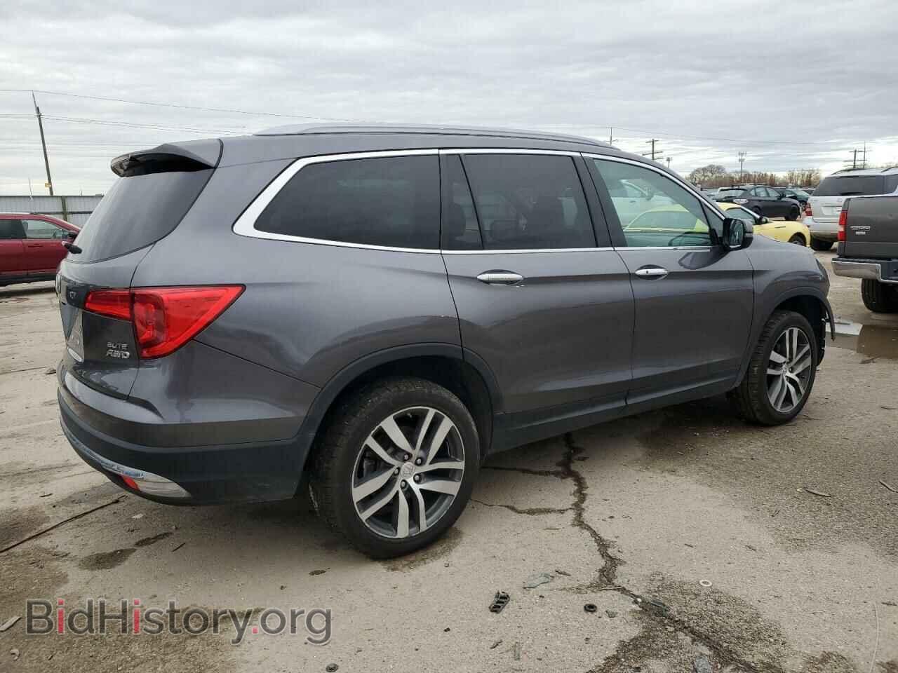 2017 HONDA PILOT - VIN: 5FNYF6H02HB074512 - Фото 3