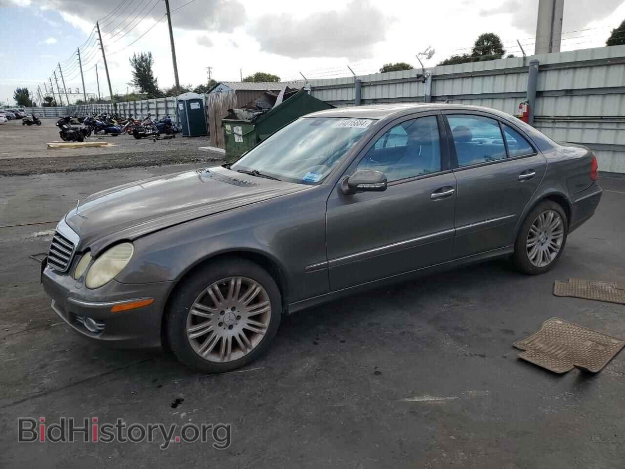 Photo WDBUF87X68B275064 - MERCEDES-BENZ E-CLASS 2008