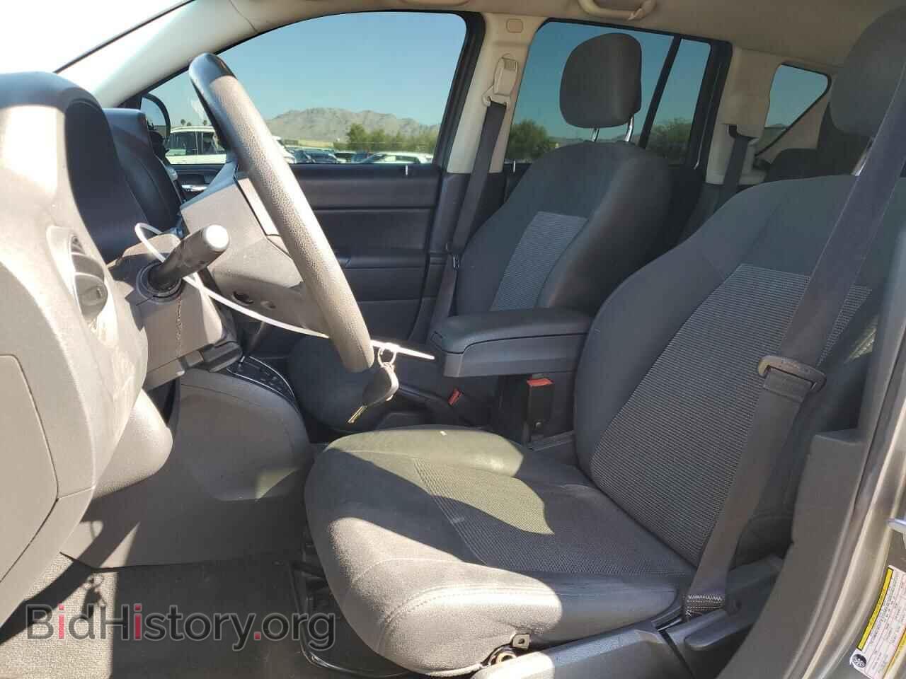 2012 JEEP COMPASS - VIN: 1C4NJCBA0CD618121 - Photo 7