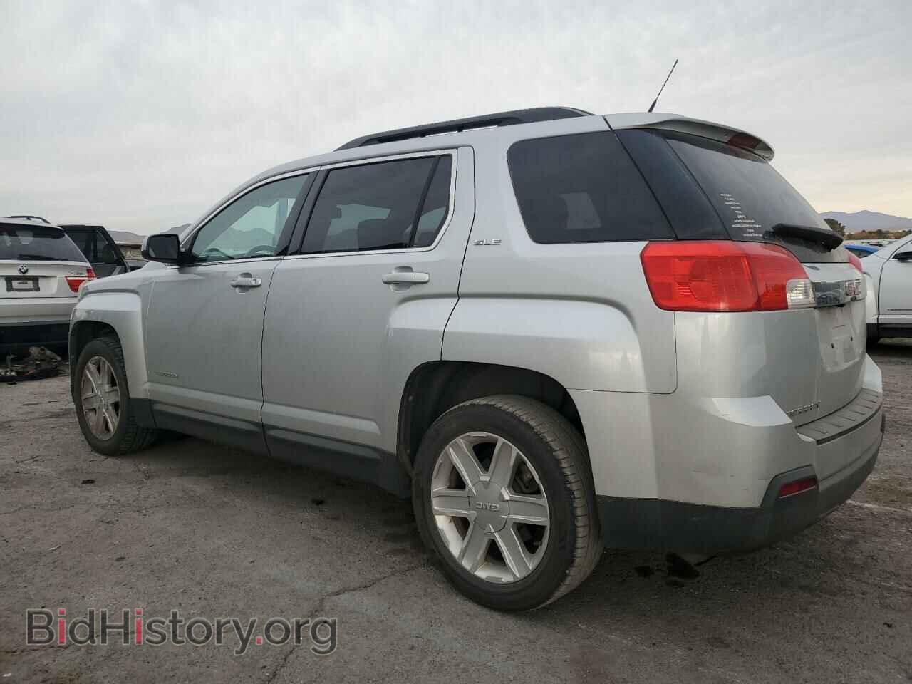 2010 GMC TERRAIN - VIN: 2CTALDEW5A6409253 - Photo 2