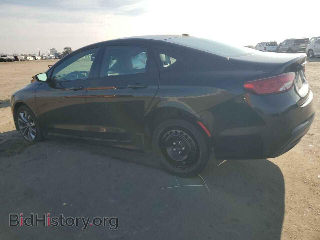 2015 CHRYSLER 200 - VIN: 1C3CCCBB1FN650590 - Photo 2