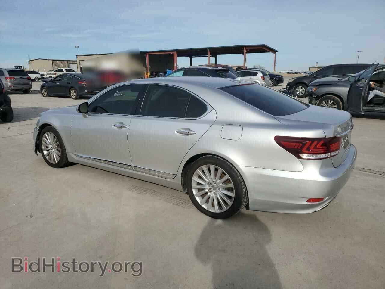 2013 LEXUS LS460 - VIN: JTHBL5EF5D5116988 - Photo 2