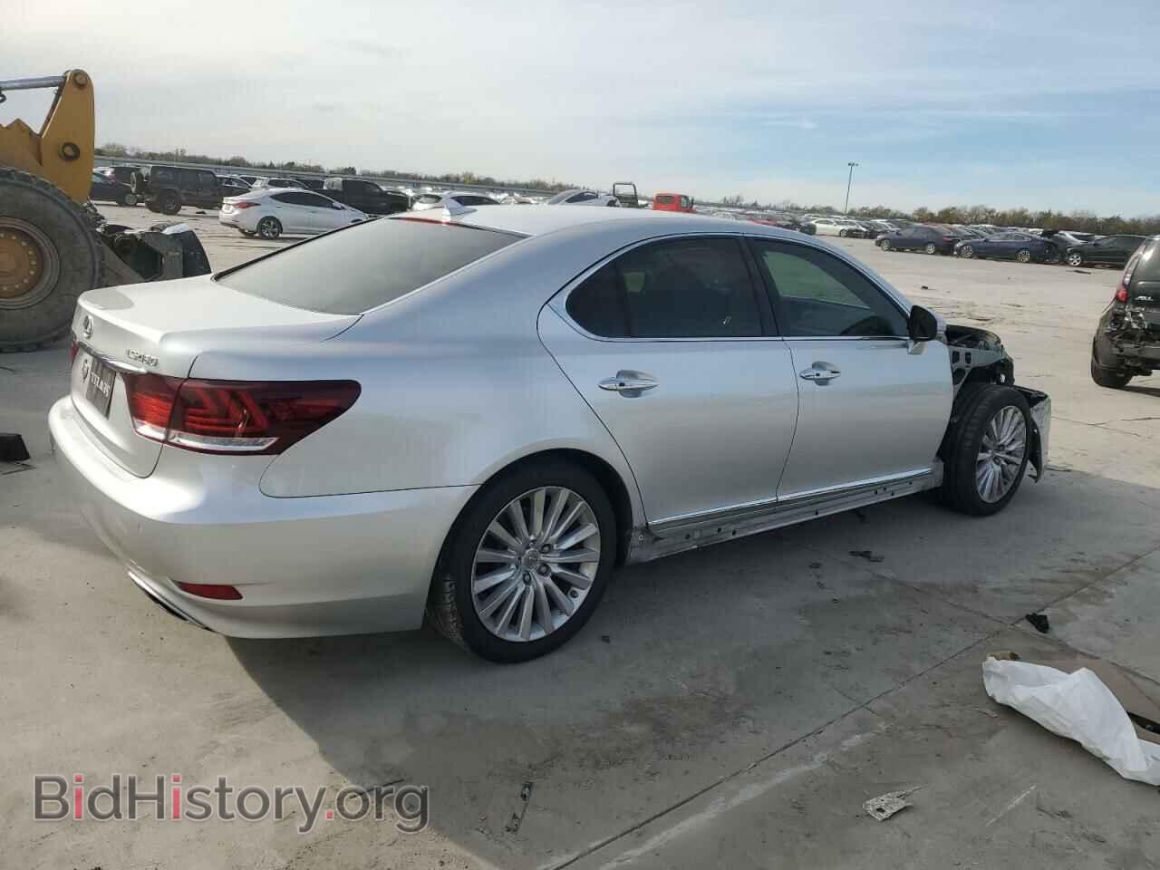 2013 LEXUS LS460 - VIN: JTHBL5EF5D5116988 - Photo 3