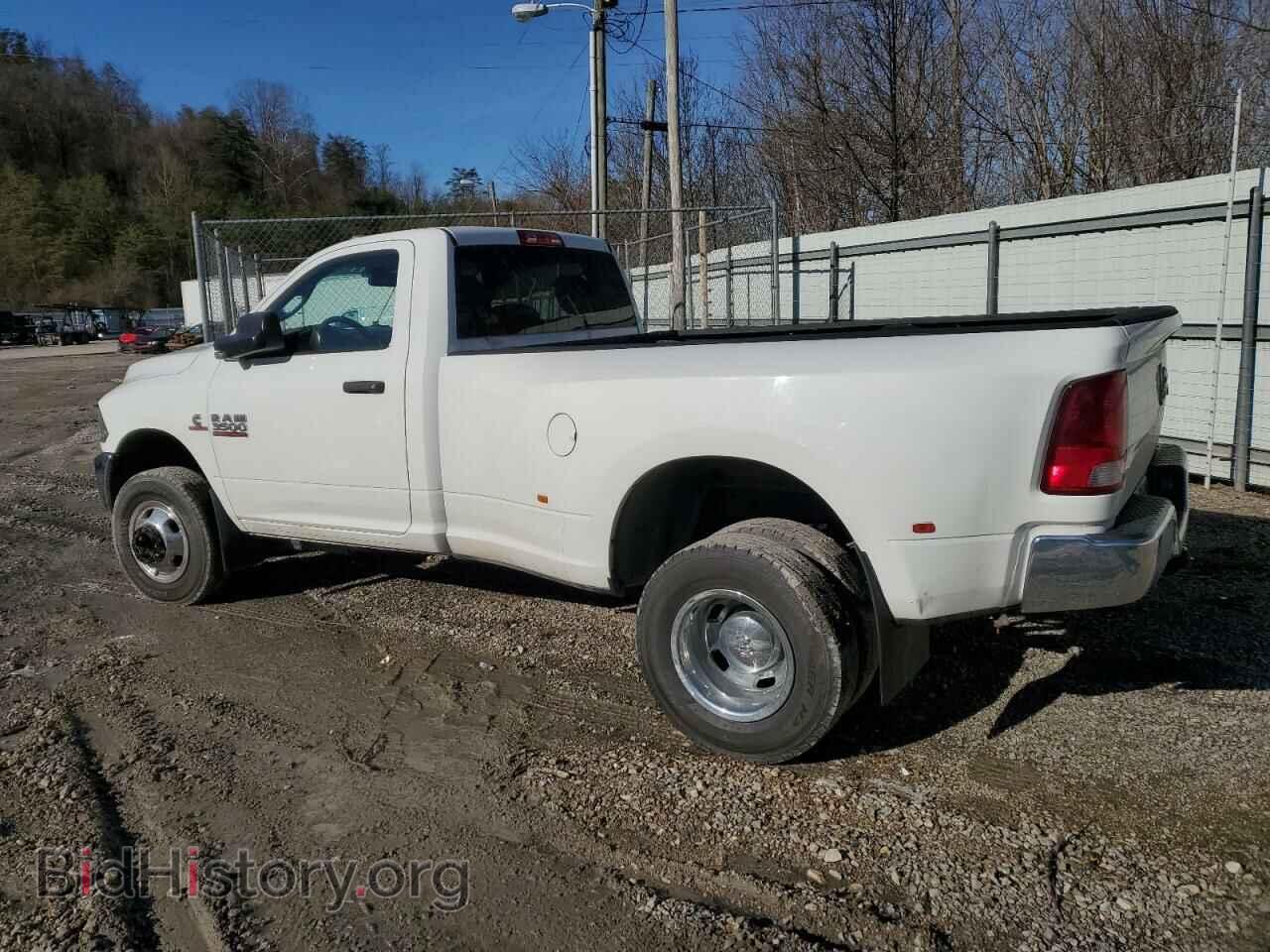 2018 RAM All Models - VIN: 3C63RRAL1JG393365 - Фото 2