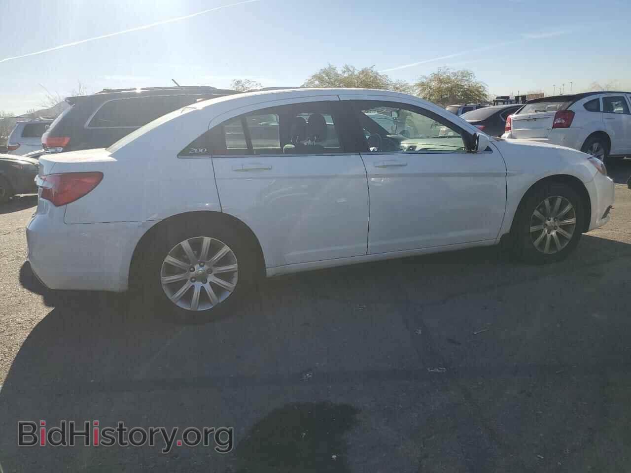 2012 CHRYSLER 200 - VIN: 1C3CCBBB2CN129948 - Фото 3