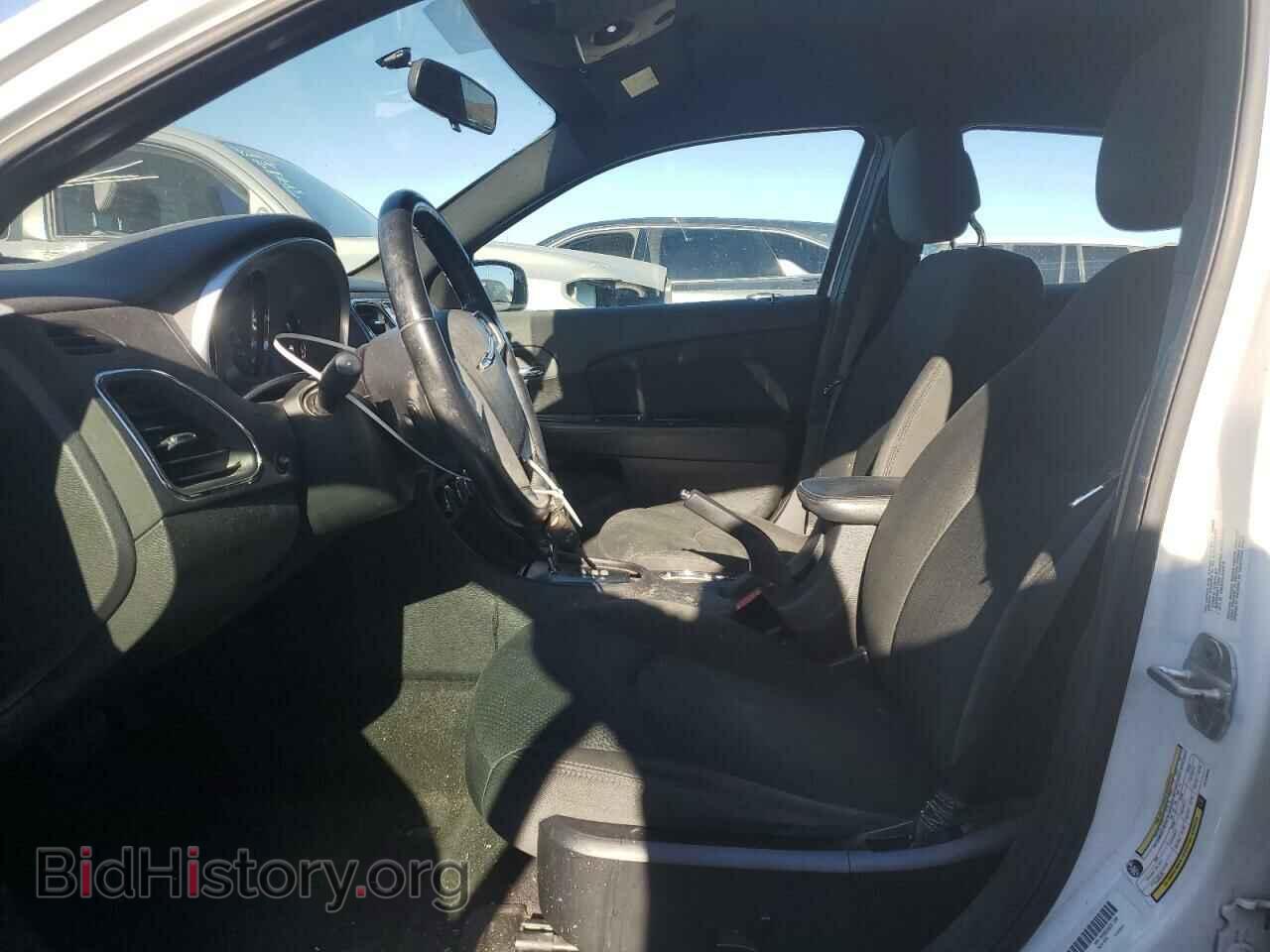 2012 CHRYSLER 200 - VIN: 1C3CCBBB2CN129948 - Фото 7