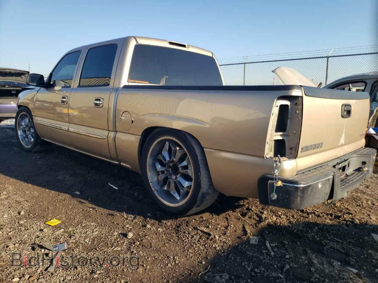 2005 GMC SIERRA - VIN: 2GTEC13T551185635 - Фото 2