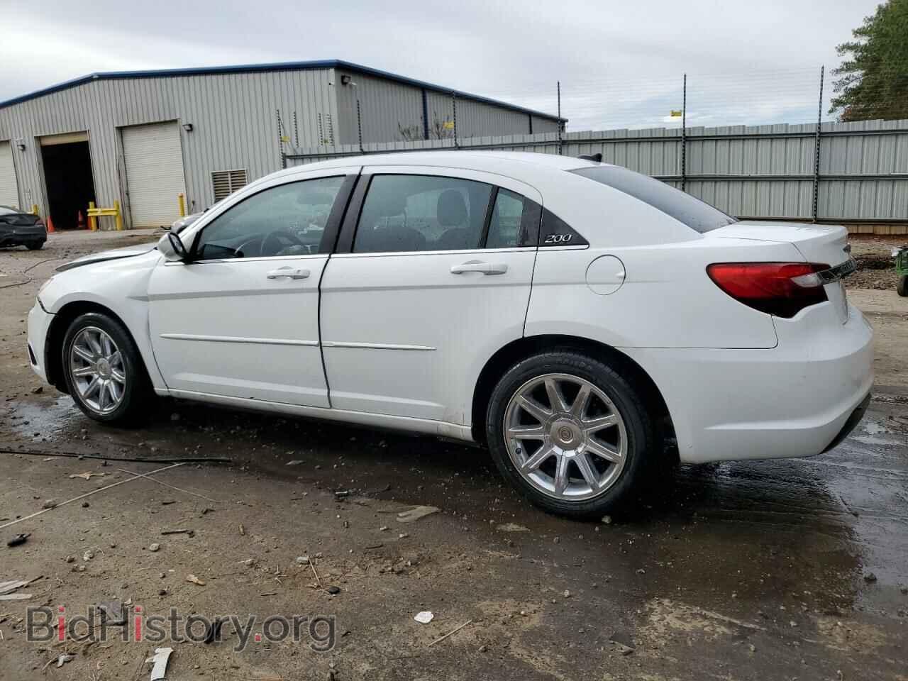 2012 CHRYSLER 200 - VIN: 1C3CCBAB2CN273226 - Фото 2
