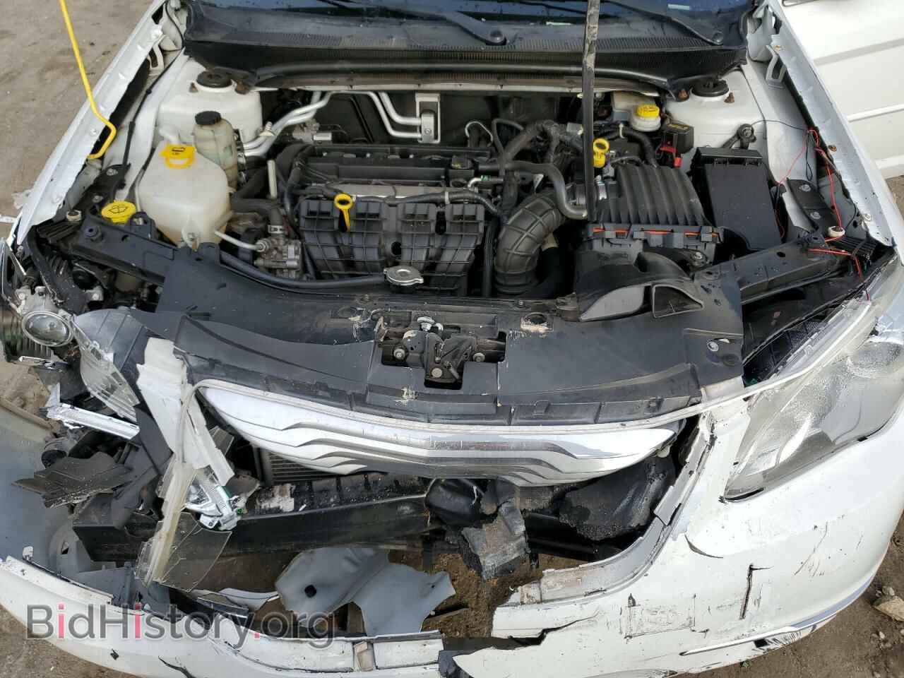 2012 CHRYSLER 200 - VIN: 1C3CCBAB2CN273226 - Фото 11