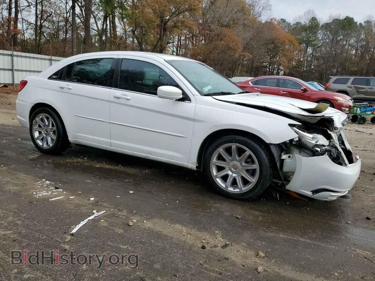 2012 CHRYSLER 200 - VIN: 1C3CCBAB2CN273226 - Фото 4