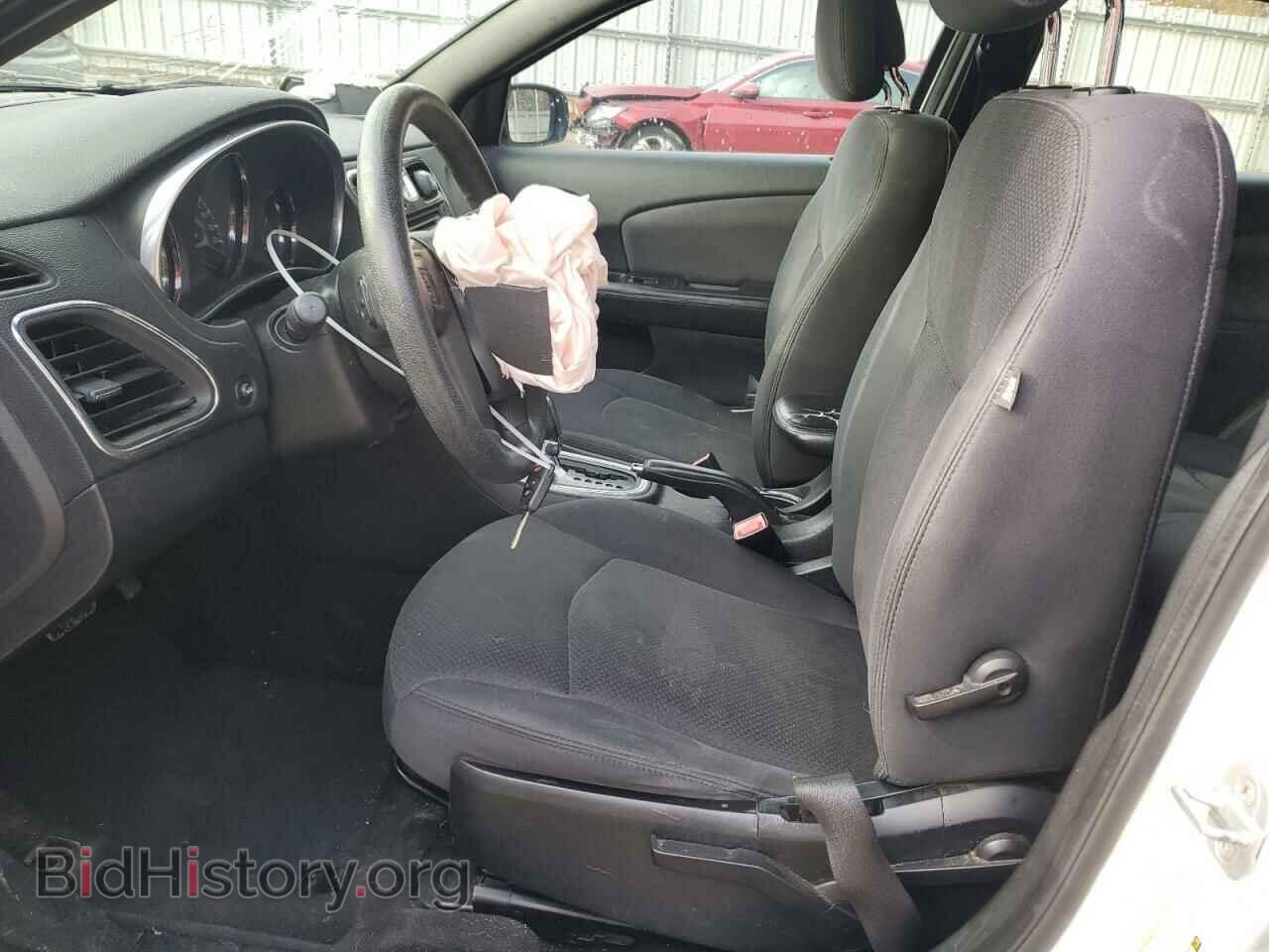 2012 CHRYSLER 200 - VIN: 1C3CCBAB2CN273226 - Фото 7