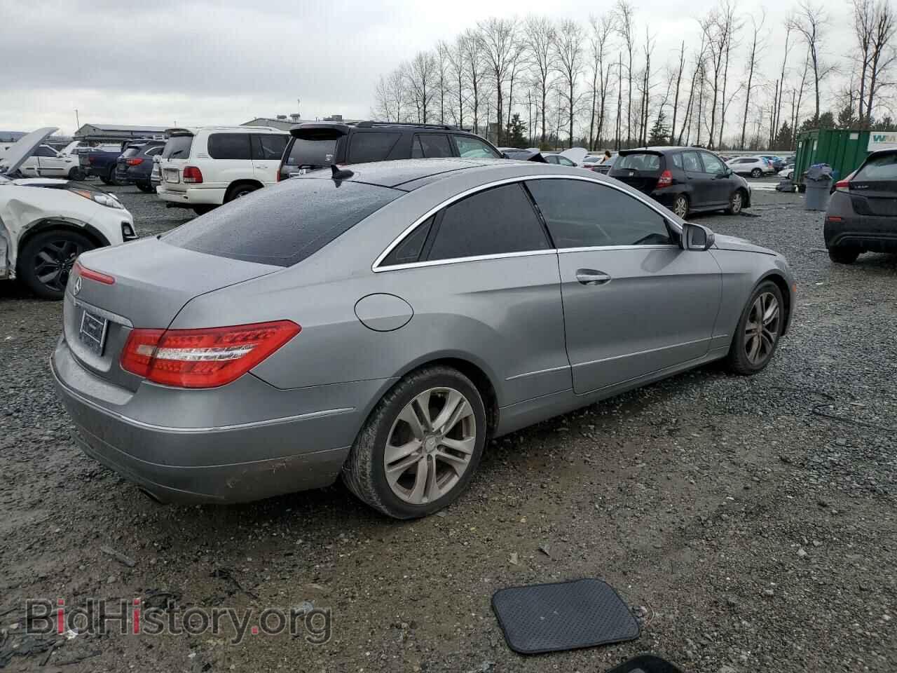 2010 MERCEDES-BENZ E-CLASS - VIN: WDDKJ5GB2AF013203 - Фото 3