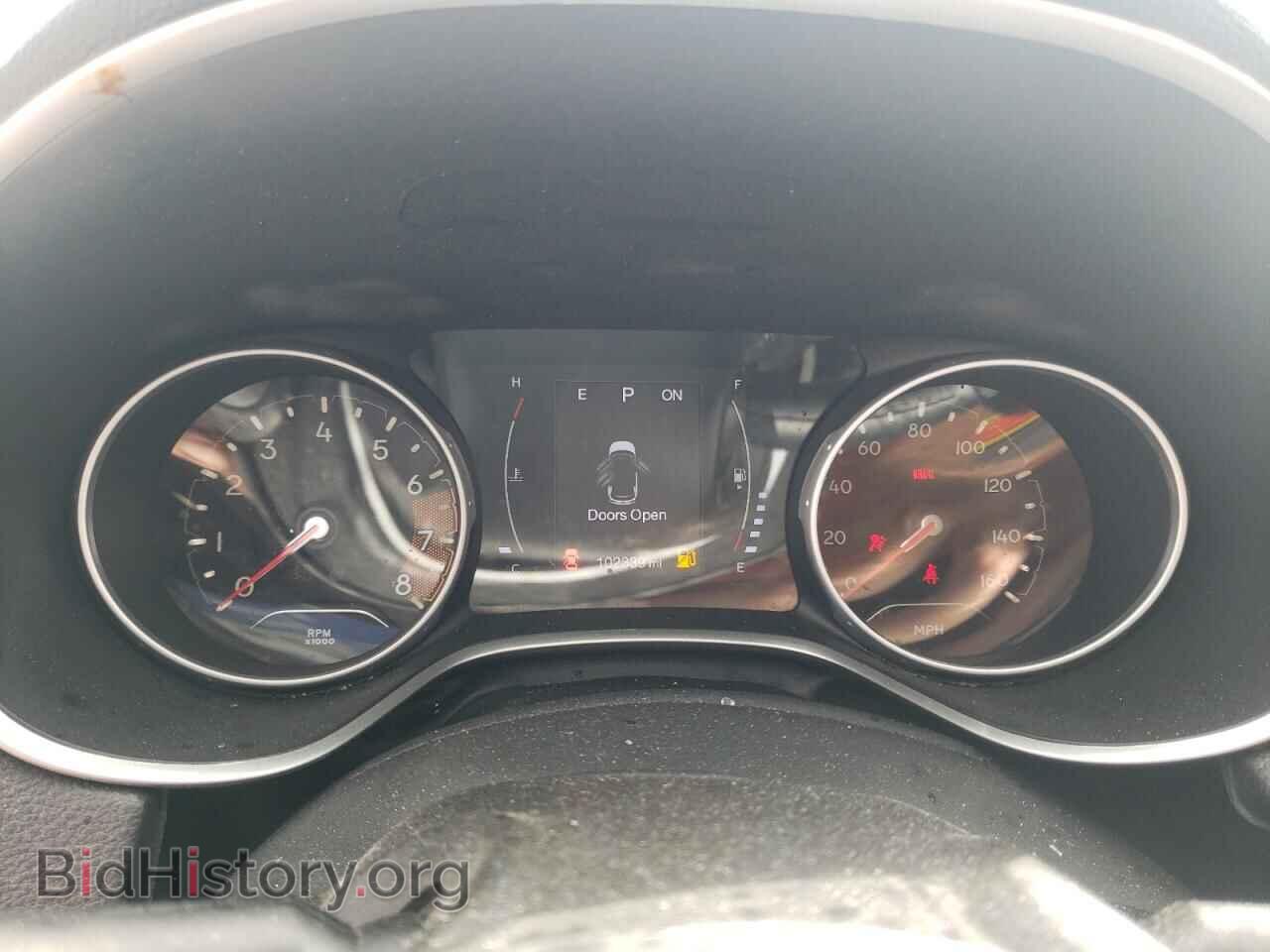 2018 JEEP COMPASS - VIN: 3C4NJCBB9JT468929 - Фото 9