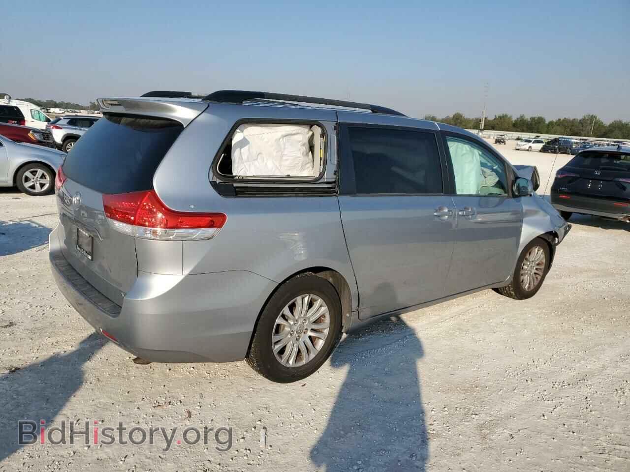 2014 TOYOTA All Models - VIN: 5TDYK3DCXES441173 - Фото 3