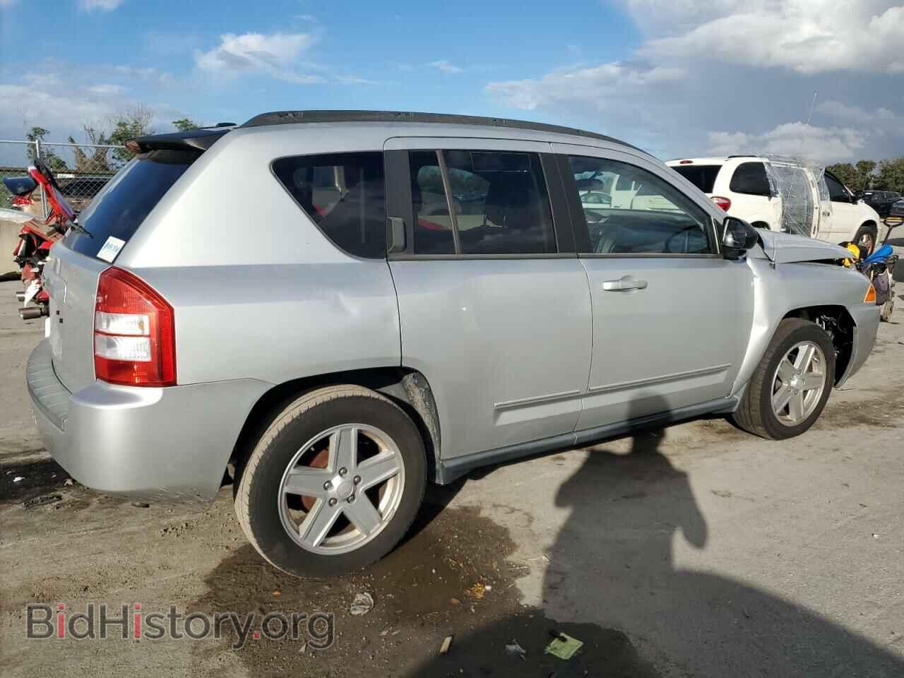 2010 JEEP COMPASS - VIN: 1J4NT4FB6AD503856 - Фото 3